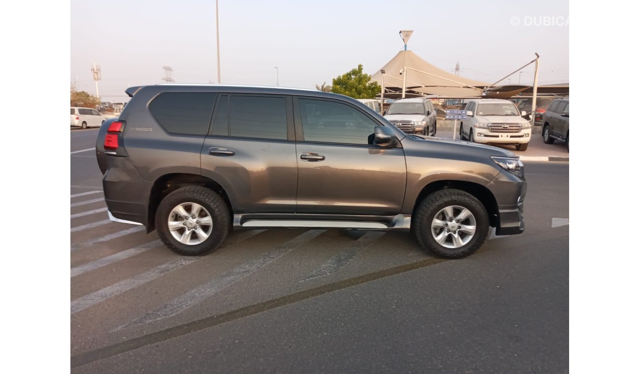 Toyota Prado TOYOTA PRADO MODEL 2012 COLOUR GREY GOOD CONDITION ONLY FOR EXPORT