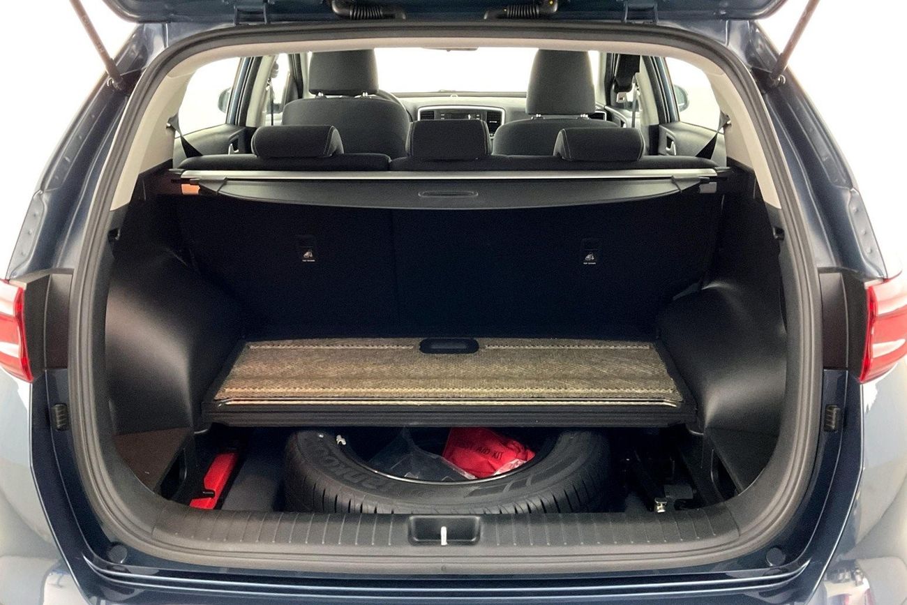 فولفو XC 60 T6 R Design | ضمان مجاني لمدة عام | 0 دفعة أولى