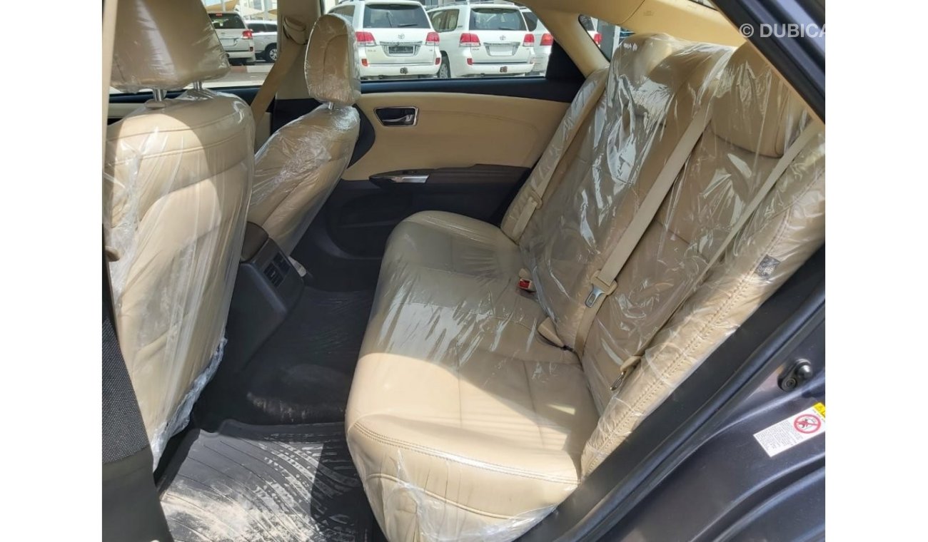 تويوتا افالون Limited Edition