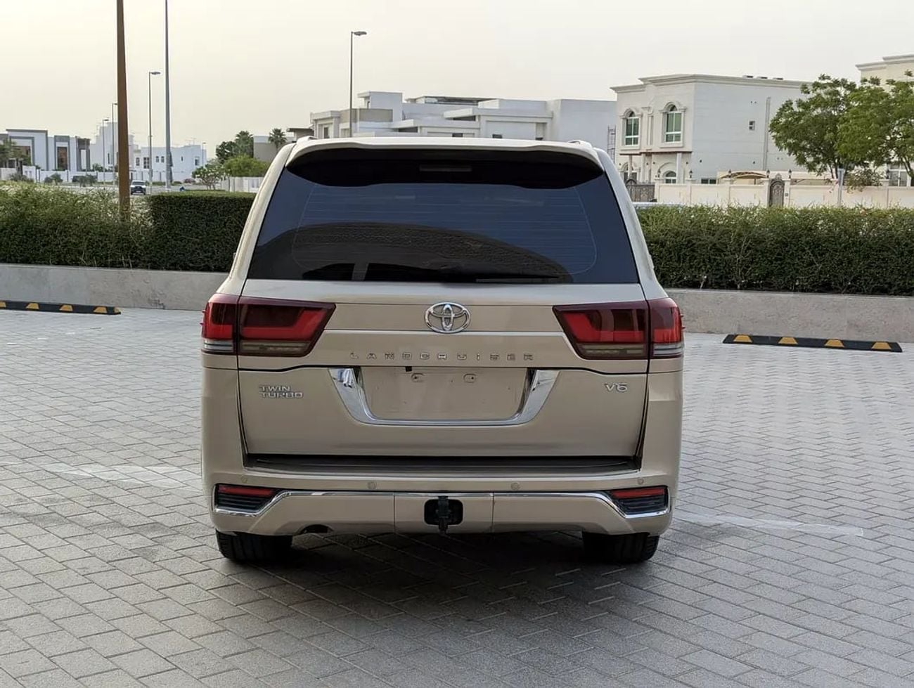Toyota Land Cruiser GCC Facelifted To Premium Condition Daily Use Perfect Family