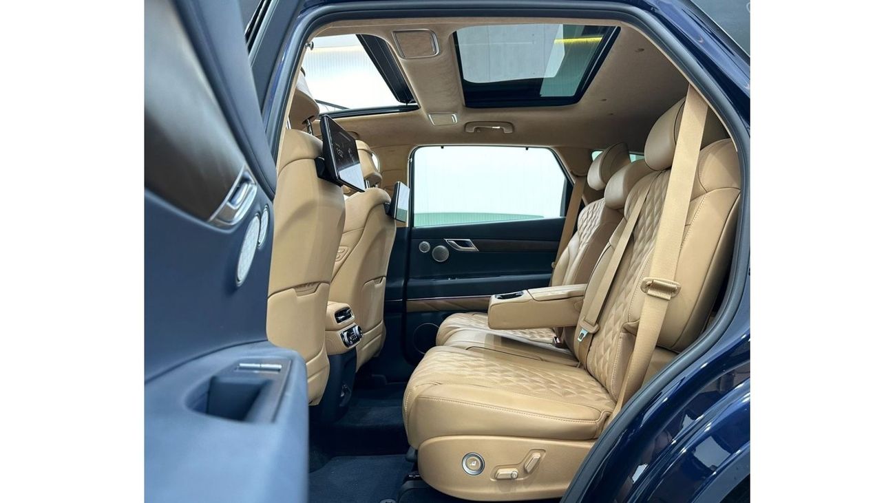 Genesis GV80 2023 Genesis GV80 Royal Edition 7 Seater, March 2028 Genesis Warranty + Service Pack, GCC