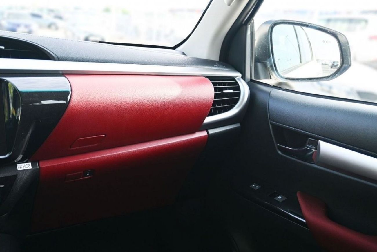 Toyota Hilux TOYOTA HILUX .S.GLX. 2.4 DIESEL .AT.2024