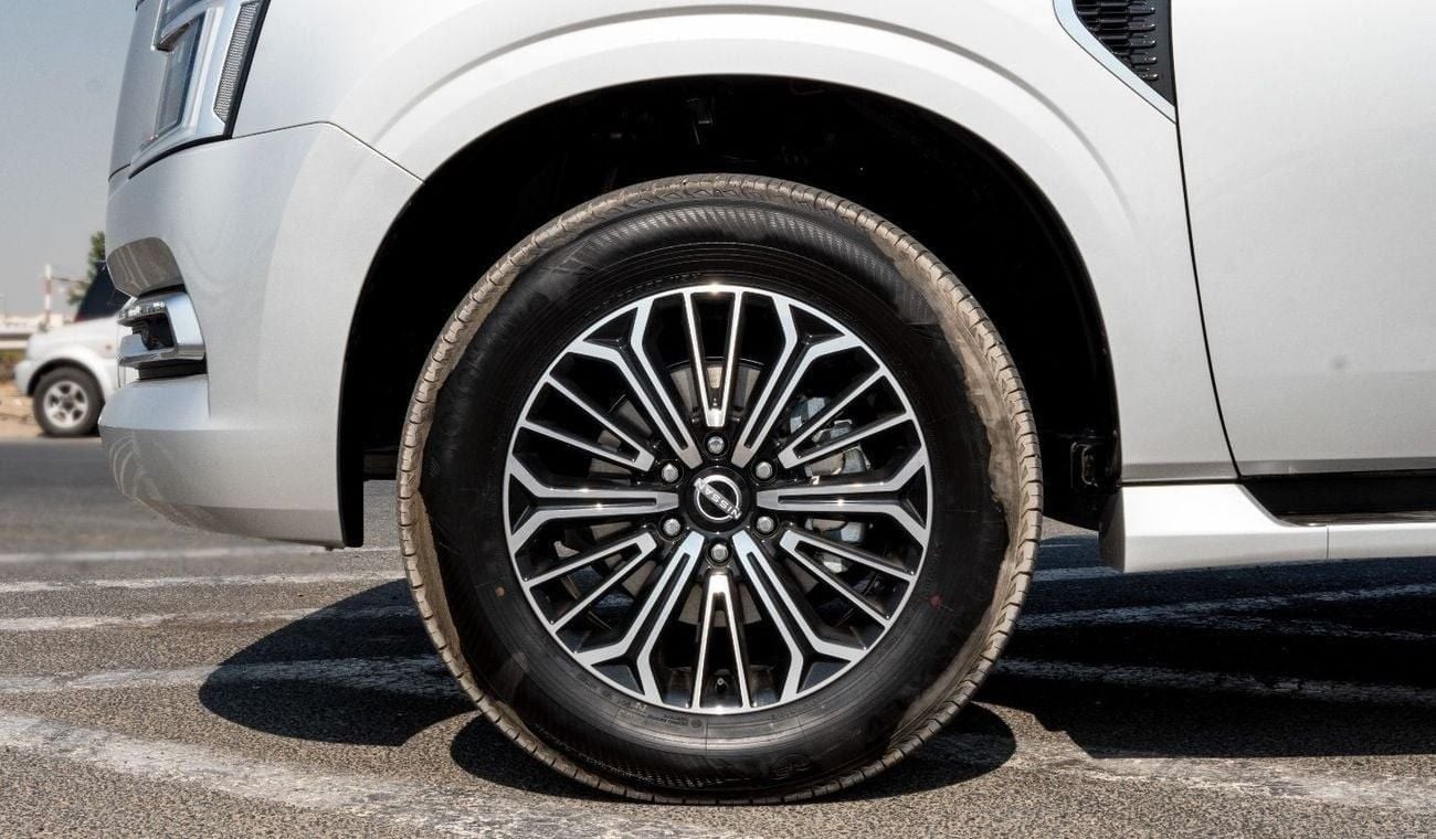 Nissan Patrol 2026 Nissan Patrol SE Platinum 3.8L AT Petrol (Silver Black Roof)