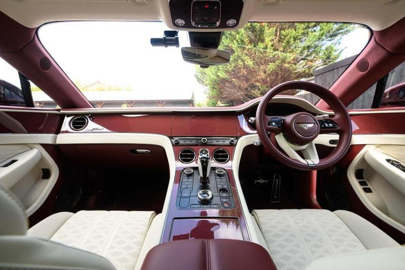 بنتلي كونتيننتال جي تي Speed 4.0T (Hybrid)