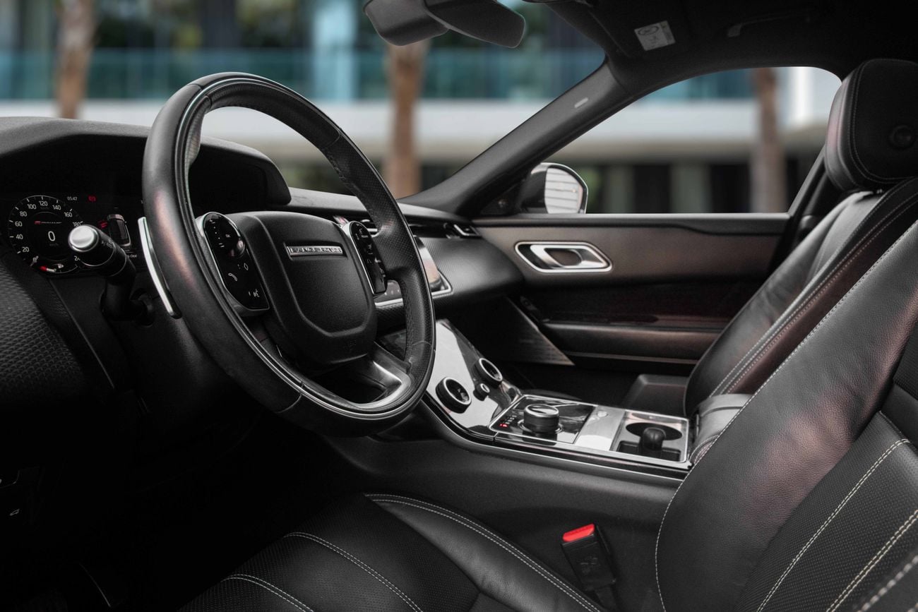 لاند روفر رينج روفر فيلار Range Rover Velar R-Dynamic | 2,350 P.M | 0% Downpayment | Pristine Condition!