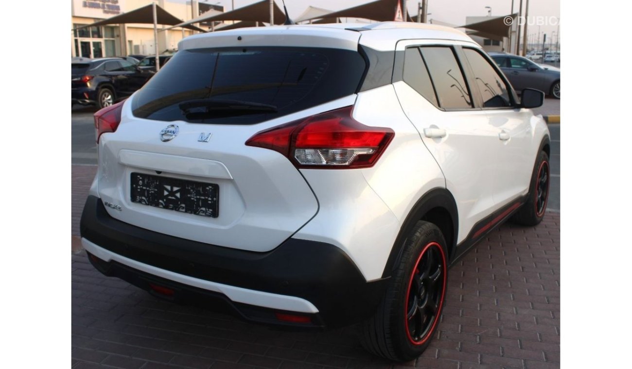 Nissan Kicks nissan kiks 2019 white GCC excellent condition without accidents