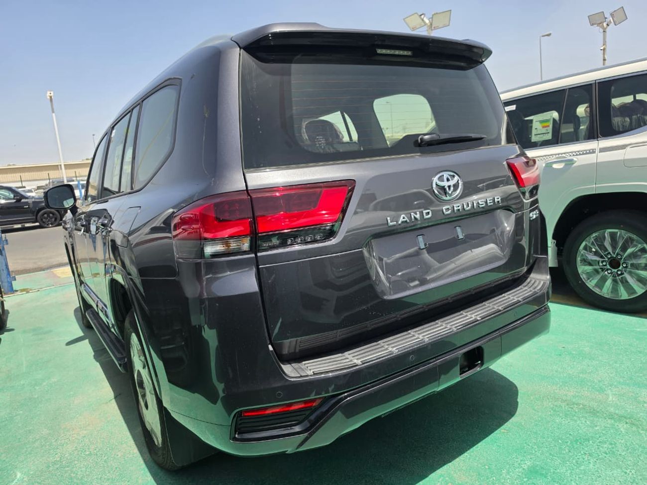 تويوتا لاند كروزر GXR 4.0L