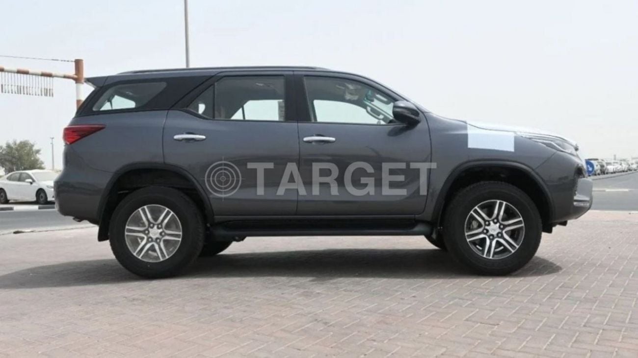 تويوتا فورتونر EXR Toyota Fortuner 2.4L Diesel AT 4X4 2024
