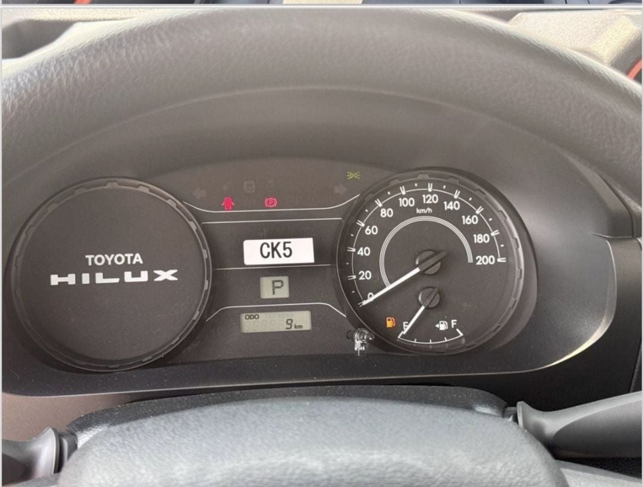 Toyota Hilux GL Toyota hilux Tamarwa 2.4L diesel  engine LHD