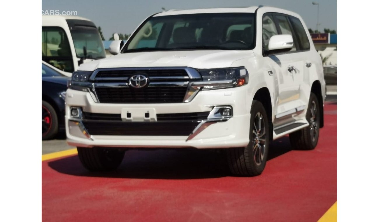 تويوتا لاند كروزر LAND CRUISER VXR, V8, 4.6L ENGINE, FULL OPTION, WHITE COLOR, ONLY FOR EXPORT