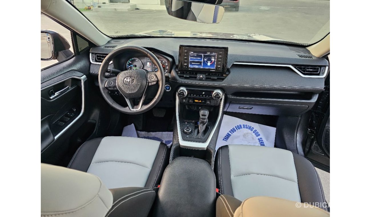 تويوتا راف ٤ 2022 Toyota Rav4 Hybrid XLE full option Sunroof