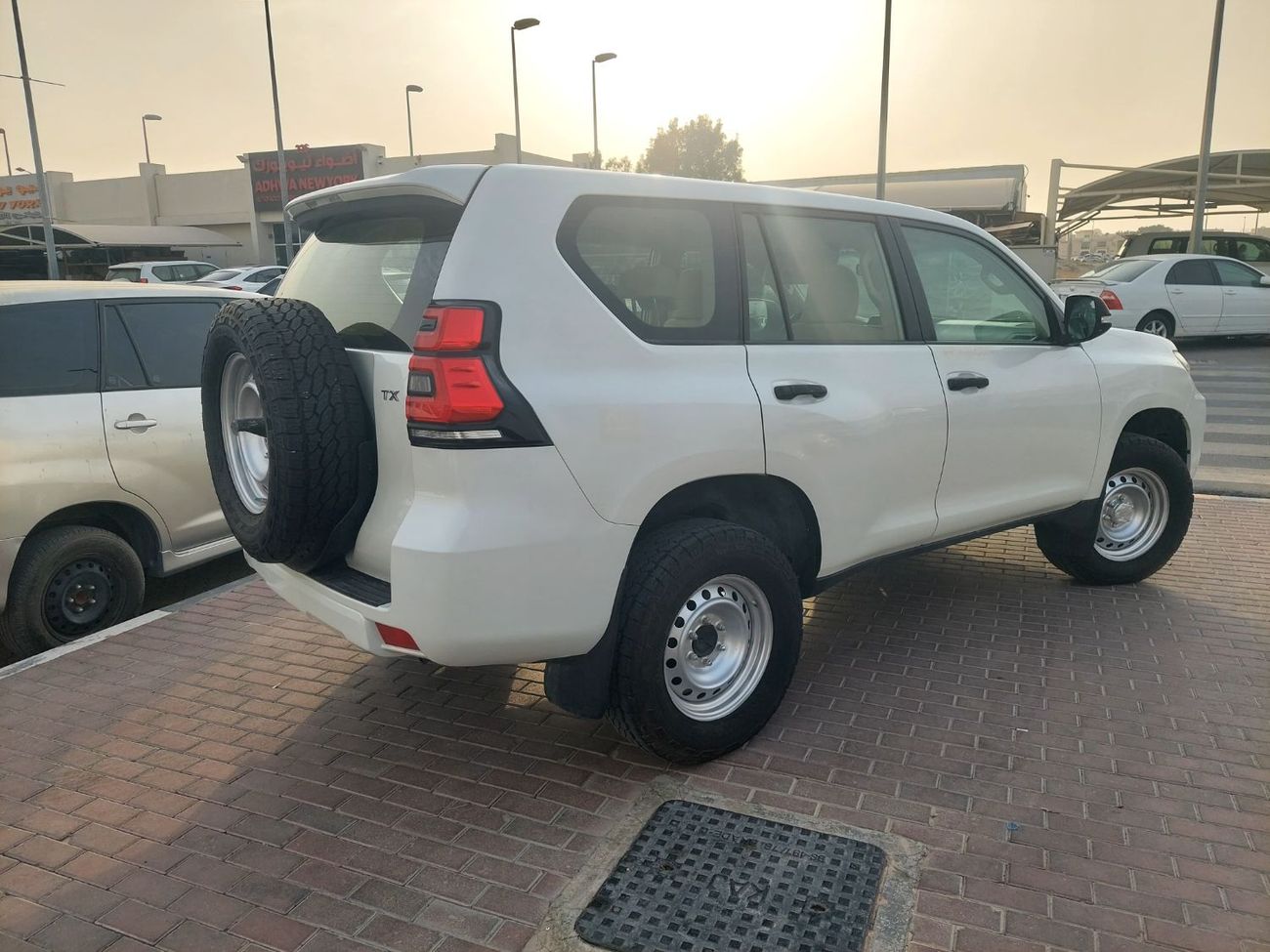Toyota Prado 3.0L DIESEL AUTOMATIC TRANSMISSION