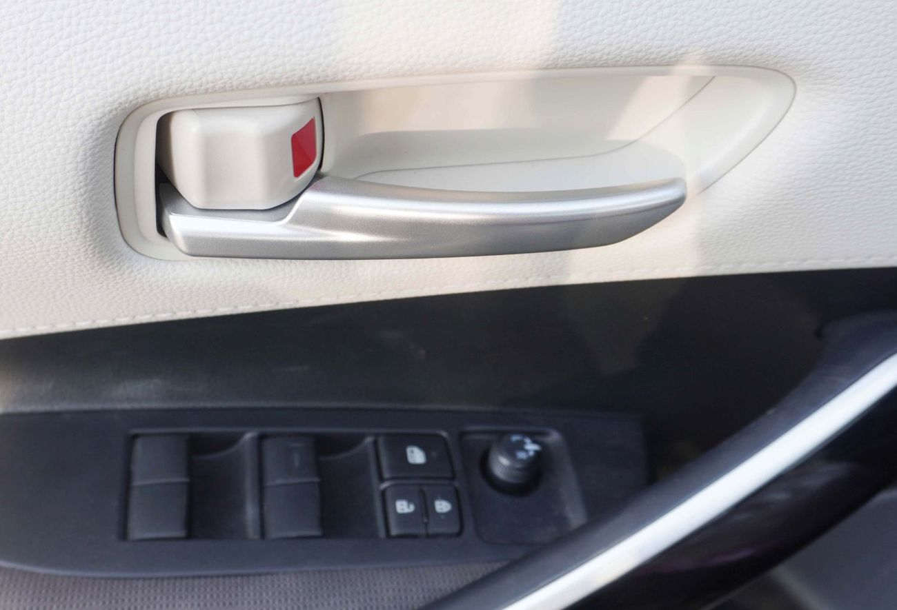 Toyota Corolla COROLLA SEDAN 1.8L HEV