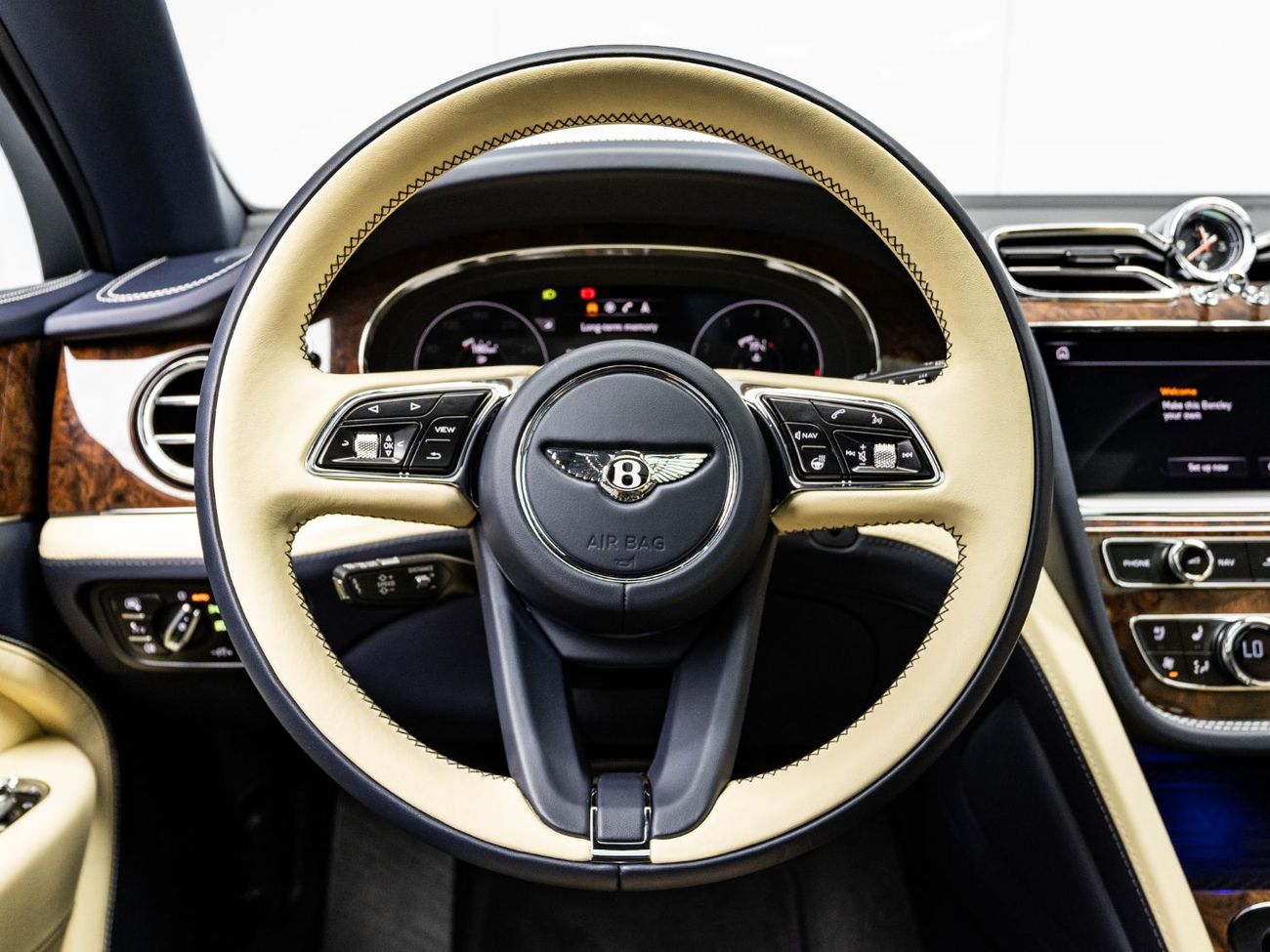 Bentley Bentayga Azure 4.0T The BEST Ramadan Offer in the UAE - Limited Time Only! Bentley Warranty, Low KM's, GCC