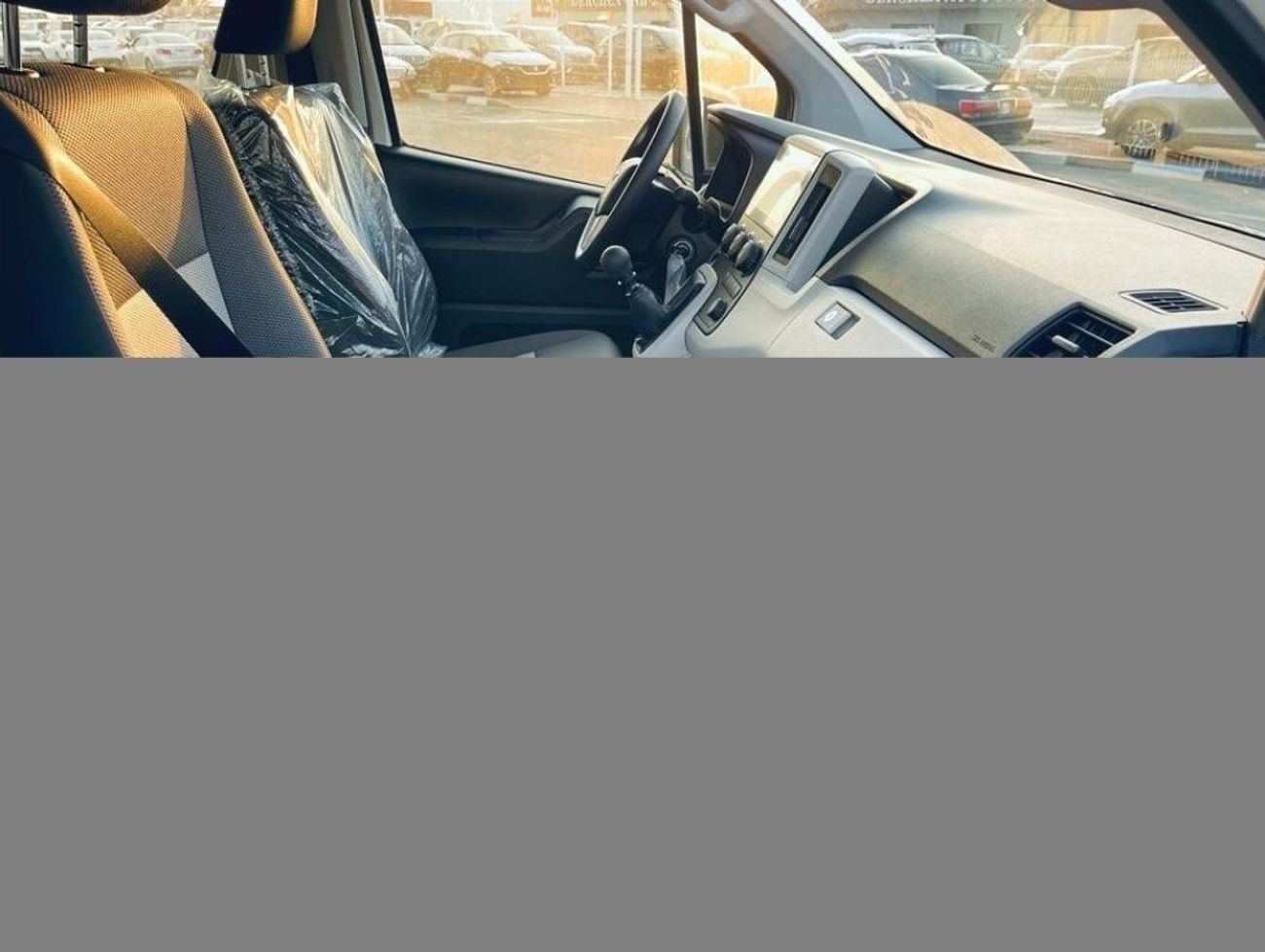 تويوتا هاياس 3.5L V6 High Roof Mid Option DX Manual 2026 model