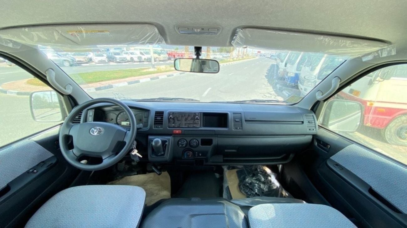 تويوتا هاياس 2.5 L HIGH ROOF 2.5 / Model 2026 / Brand new