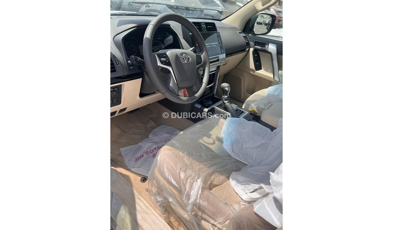 Toyota Prado 2.7 L TXL Sunroof