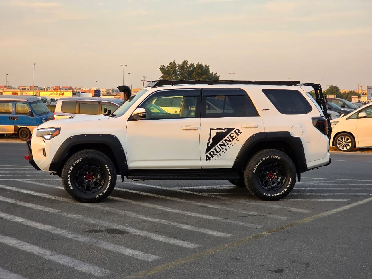 تويوتا Runner4 SR5 Sport Edition