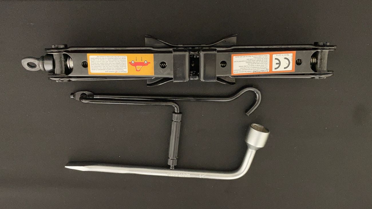 ميتسوبيشي اتراج GLX HIGHLINE 1.2 | بدون دفعة مقدمة | اختبار القيادة في المنزل