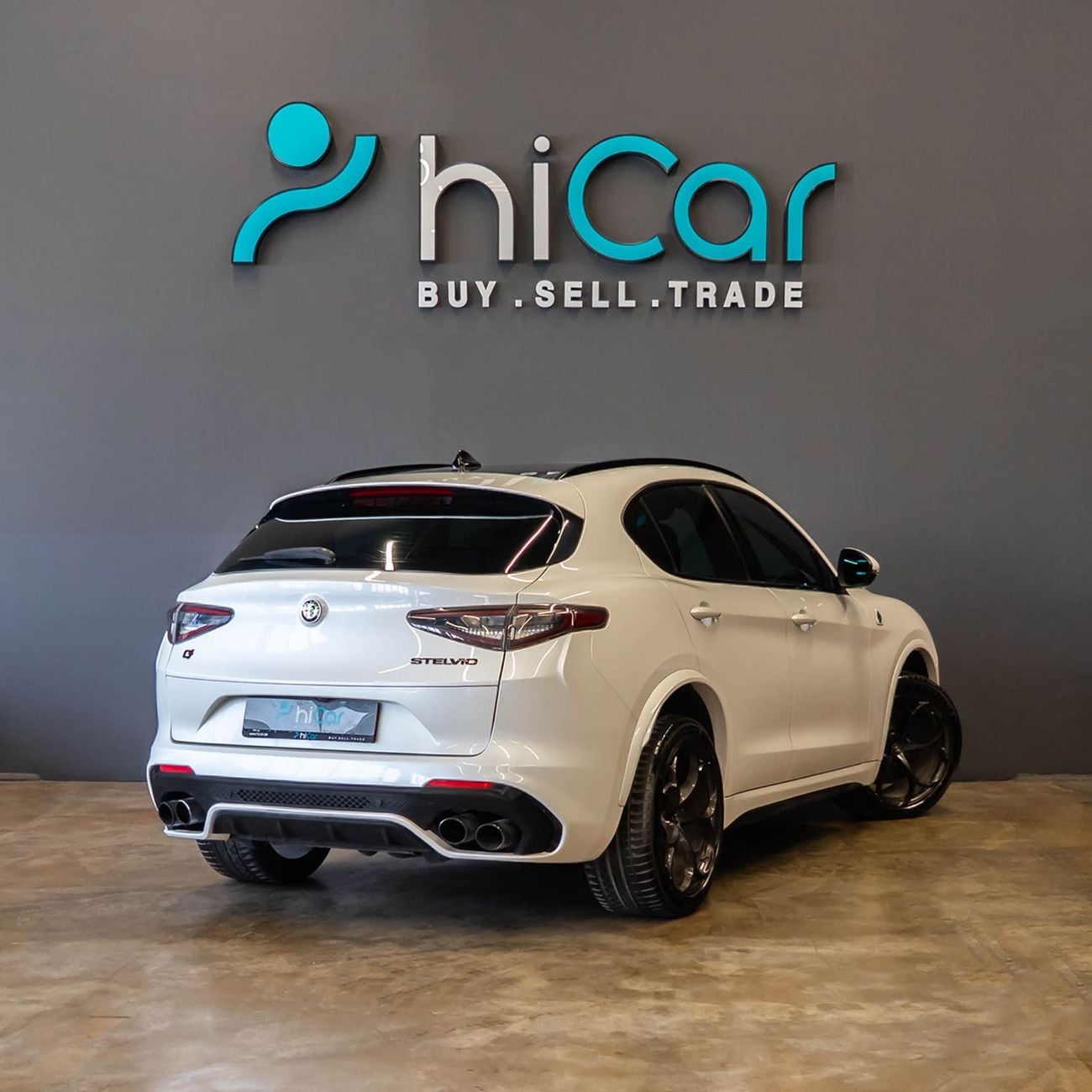 Alfa Romeo Stelvio AED 2,682 P.M • 0% Downpayment •  Alfa Romeo Stelvio Quadrifoglio • 1 Year Warranty