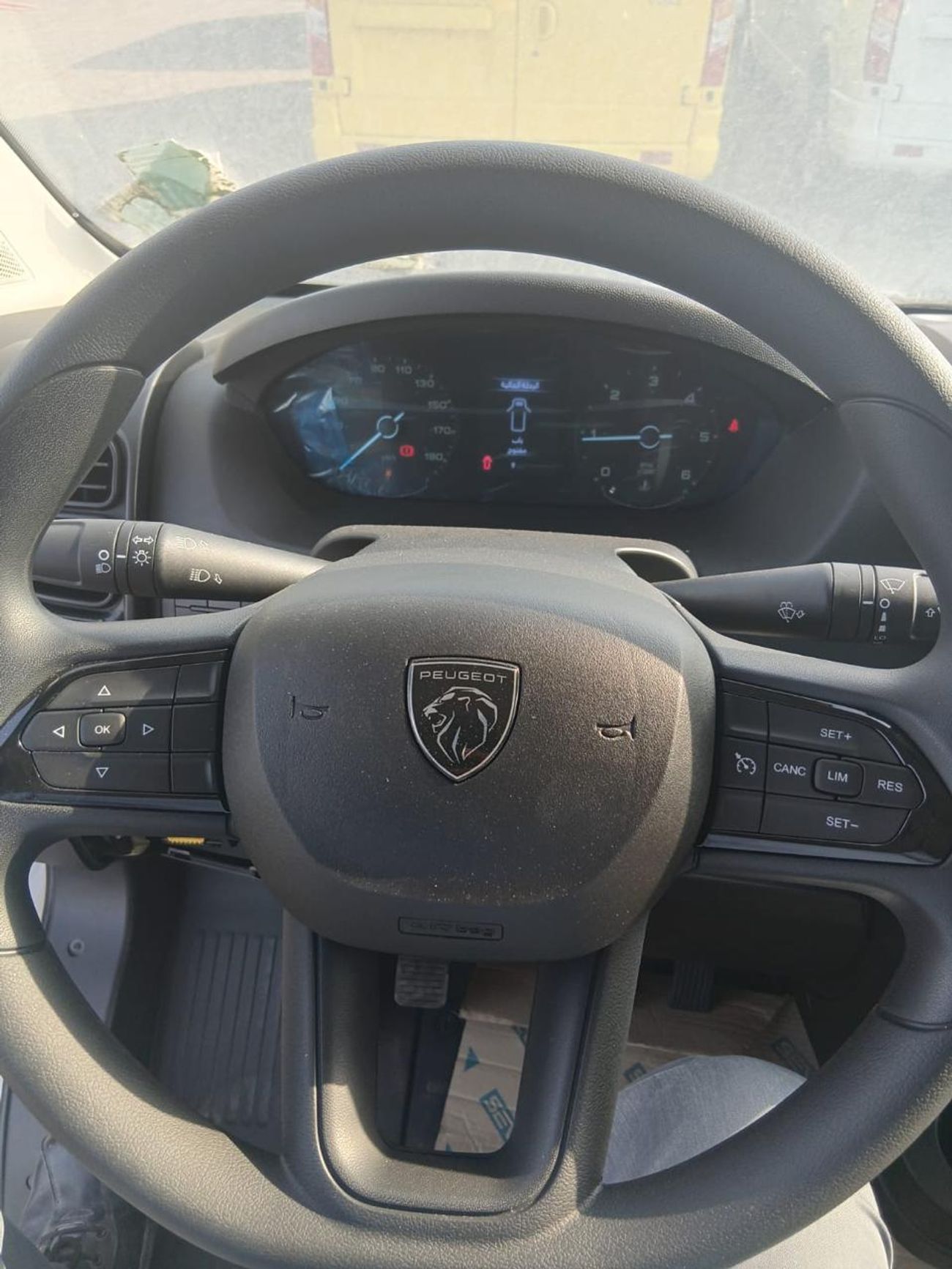 بيجو بوكسر PEUGEOT BOXER2.2L -L2H2TURBO BLUE HDi MY26