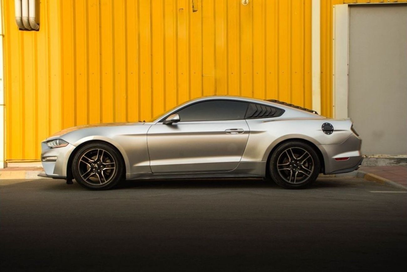 فورد موستانج ايكوبوست بريميوم 2.3L EXCELLENT CONDITION