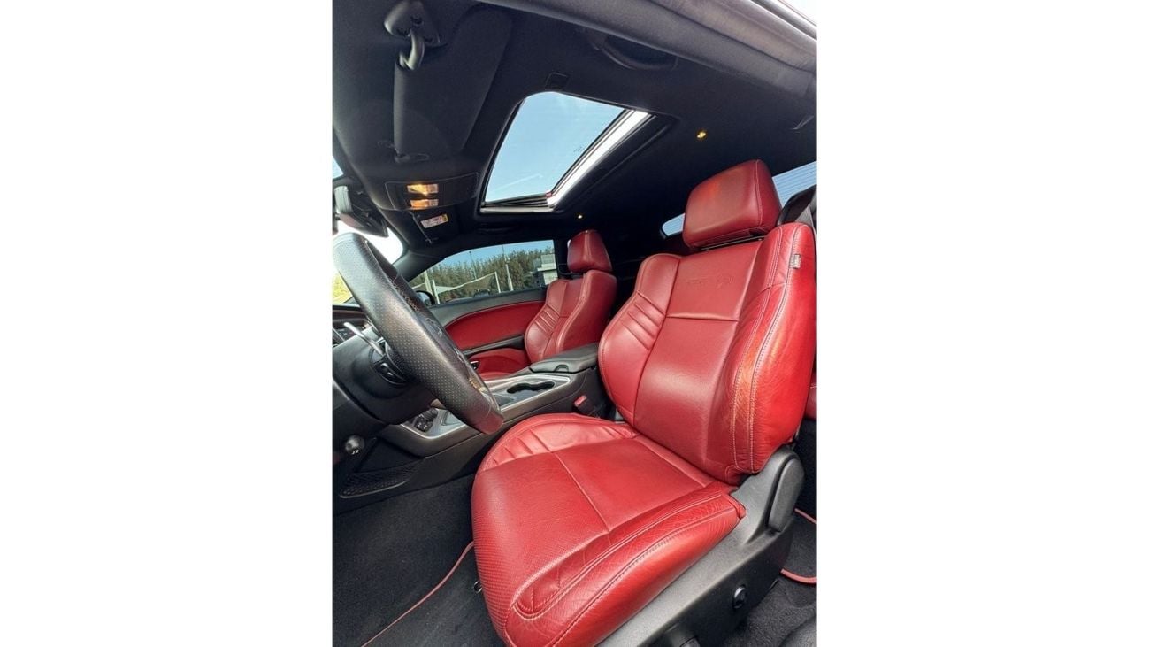 Dodge Challenger SRT Hellcat Widebody DODGE CHARGER HELLCAT 2019 GCC FULL OPTION WIDEBODY FREE ACCIDENT