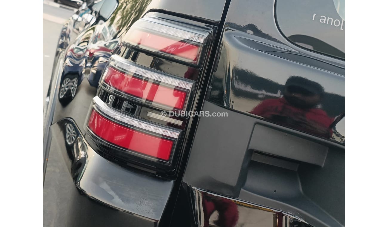 Mitsubishi Pajero New Shape, Special LED Headlights  3.5L V6 Petrol, Full Option and Much More (LOT # 4631)