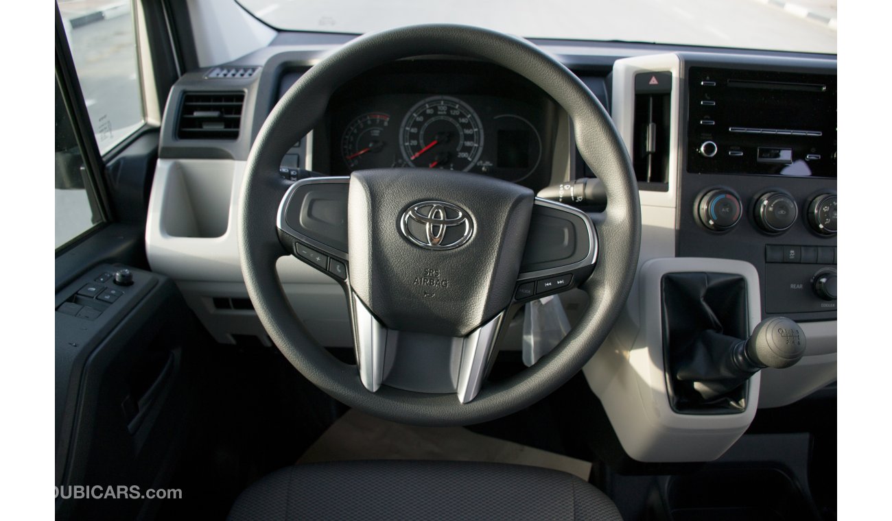 Toyota Hiace - 3.5L - M/T