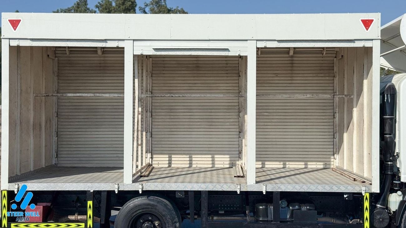إيسوزو NPR NPR | 3.0L Diesel | 125HP | Manual | Shutter Box Water Distribution Truck | GCC Specs