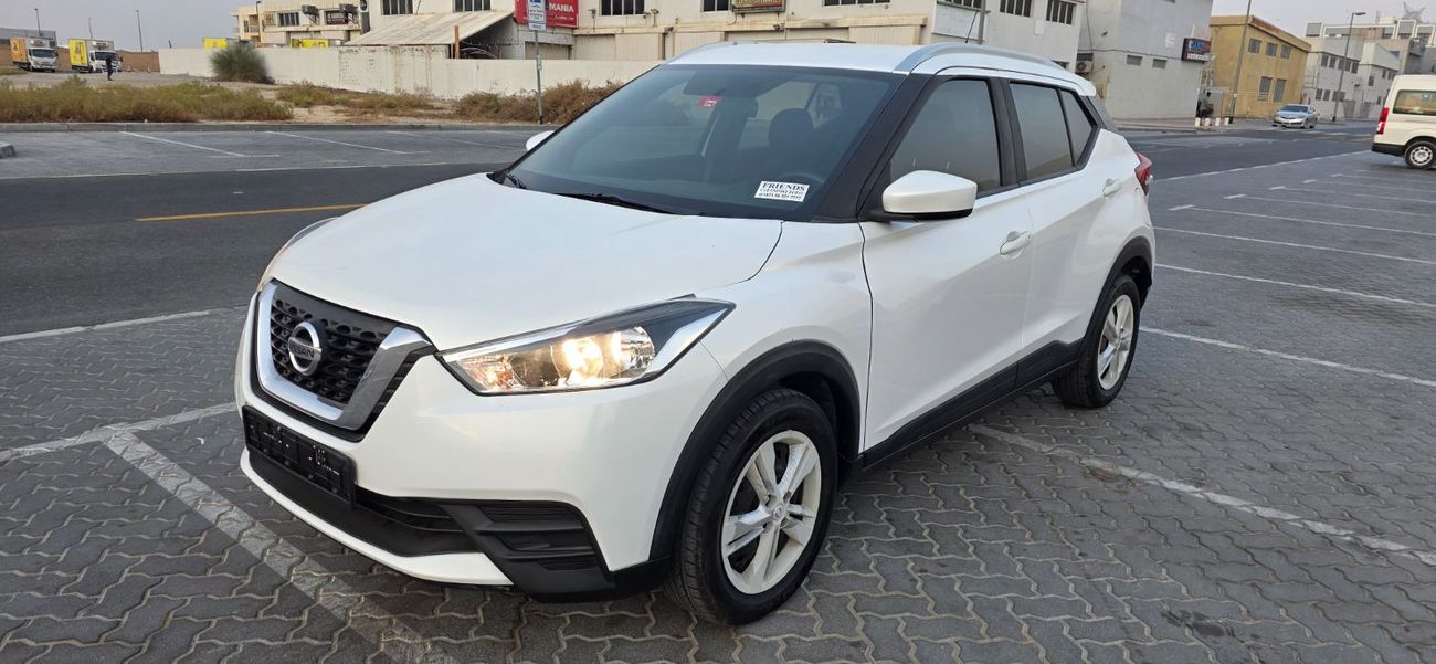Nissan Kicks S