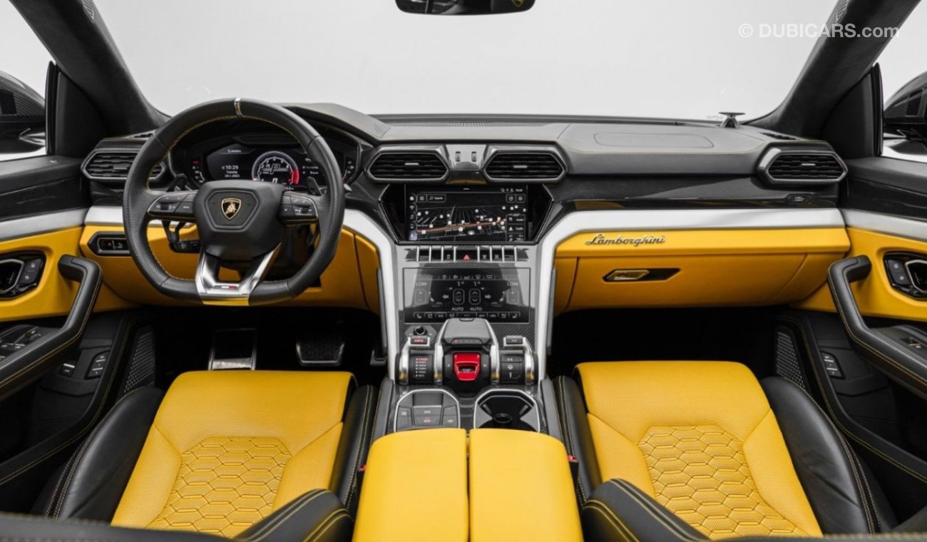 Lamborghini Urus Std LAMBORGHINI URUS, MODEL 2021, GCC, UNDER WARRANTY, SPECIAL COLOR