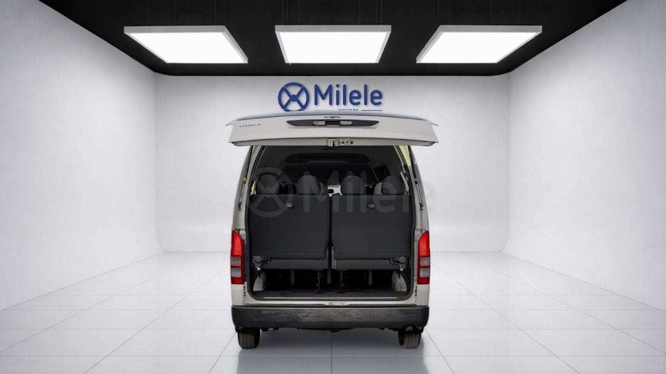 Toyota Hiace Toyota HiAce HR