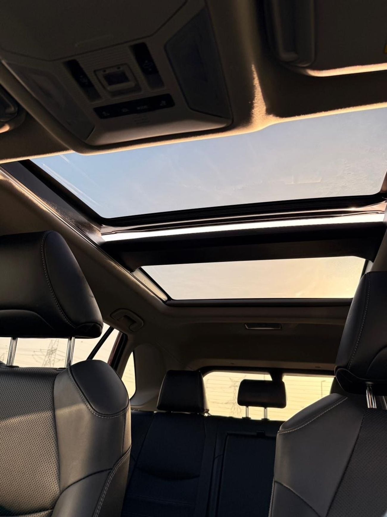 Toyota RAV4 Hybrid limited | panoramic, 360 camera Full option