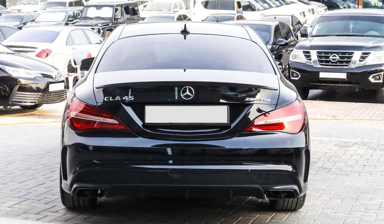 مرسيدس بنز CLA 45 AMG