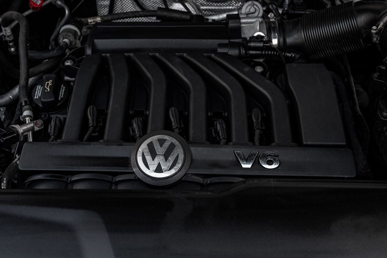 Volkswagen Teramont Teramont R-Line | 2,155 P.M | 0% Downpayment | UNDER WARRANTY! | Ramadan Offer!