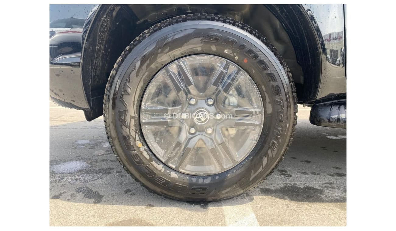 Toyota Hilux TOYOTA HILUX 4.0 AT BLACK 2023 * EXPORT ONLY *