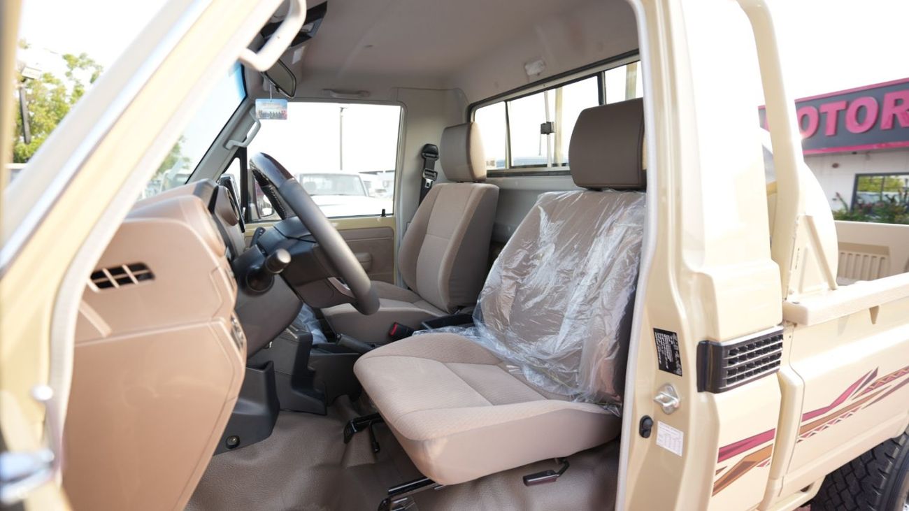 Toyota Land Cruiser Pick Up TOYOTA LC79 PICK-UP SINGLE CABIN 4.0L V6 A/T 2025 WINCH-DIFFLOCK
