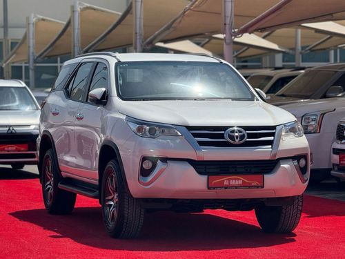 تويوتا فورتونر GXR 2019 I V6 I Ref#243