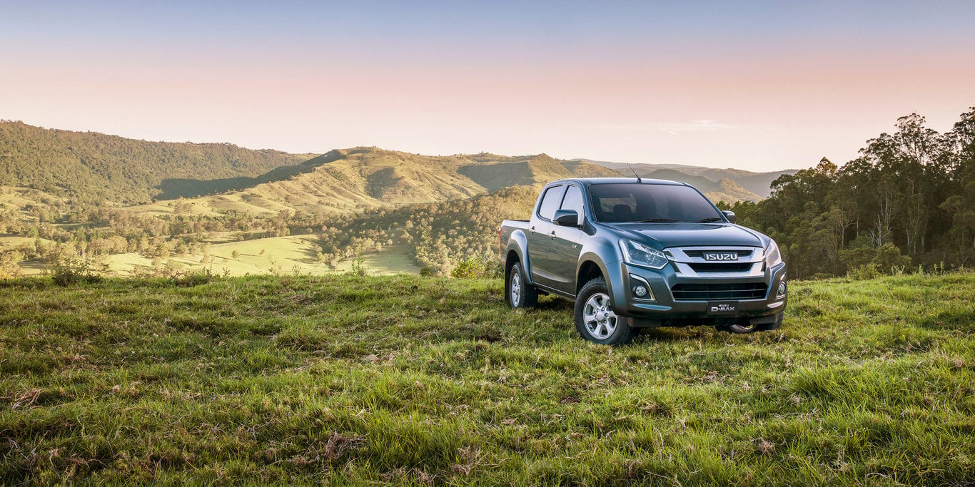 Isuzu D-Max exterior - Front Right Angled