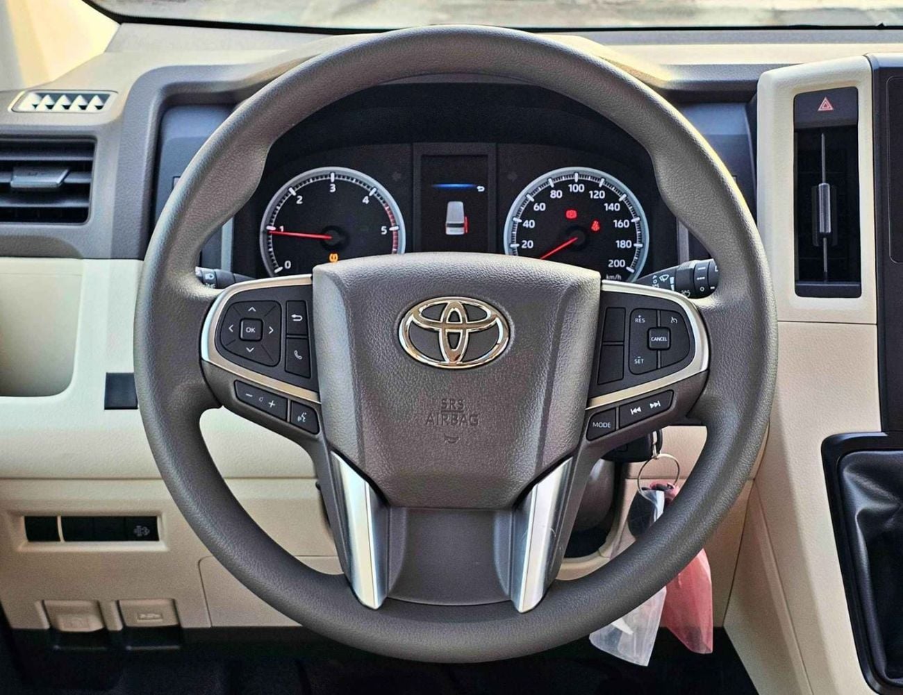 Toyota Hiace GL TOYOTA HIACE HIGHROOF GL / A/T / 2.8L V4 DIESEL / DVD CAMERA / 13 SEATER (CODE# HRDAGLJ )