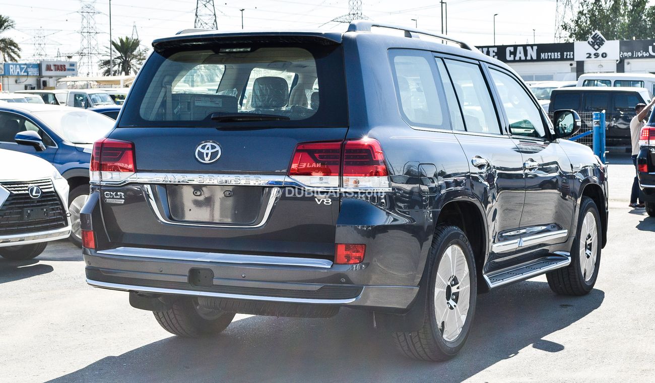 تويوتا لاند كروزر GXR V8 Grand Touring