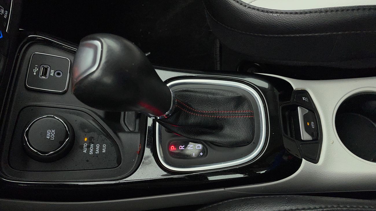 Jeep Compass LIMITED 2.4 | Zero Down Payment | Home Test Drive