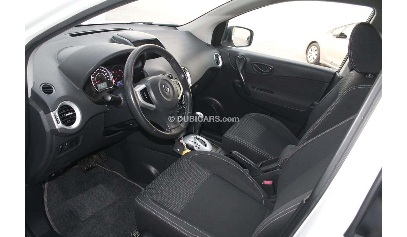 Renault Koleos 2.5L 4X4 2015 MODEL WITH ALLOY WHEELS