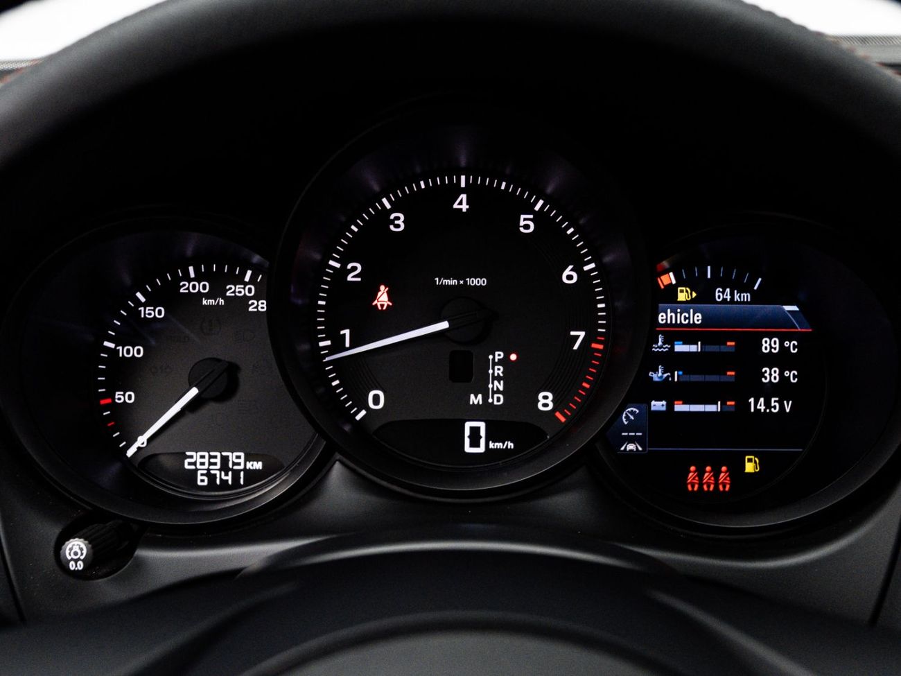 بورش ماكان 2024 Porsche Macan, 2.0L TC I4, 4WD, 248 bhp, 7 Speed Automatic