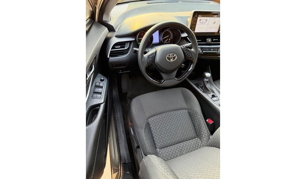 تويوتا CHR Dynamic 1.8L