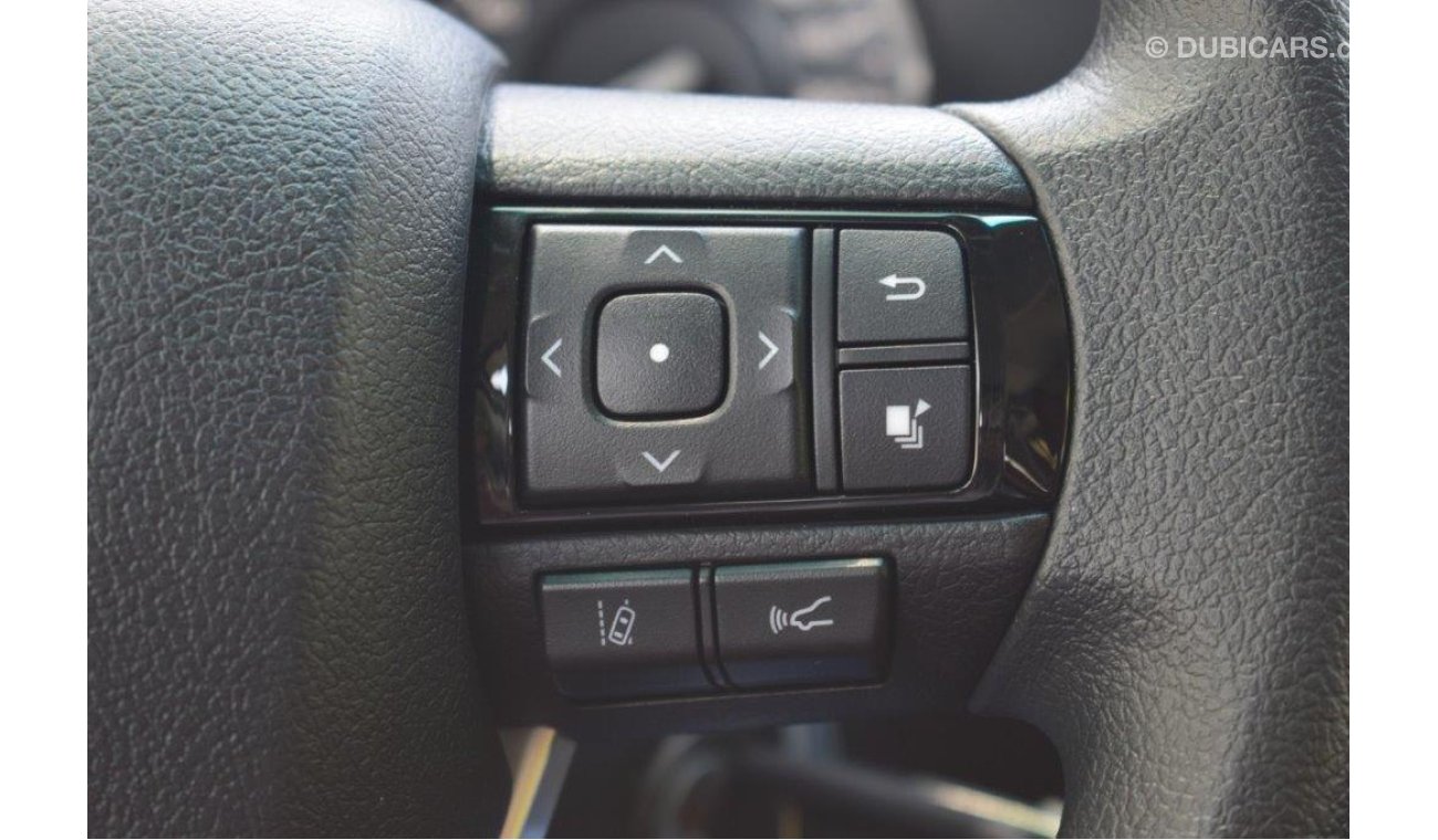 تويوتا هيلوكس REVO DOUBLE CAB PICKUP 2.8L DIESEL 4WD AUTOMATIC