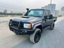 Toyota Land Cruiser Pick Up