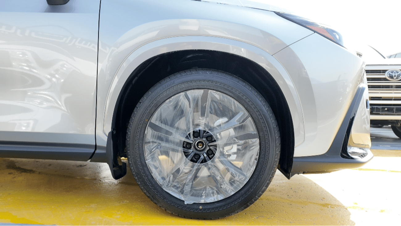 Lexus NX350 LEXUS NX 350 Premier 2.5L SONIC TITANIUM