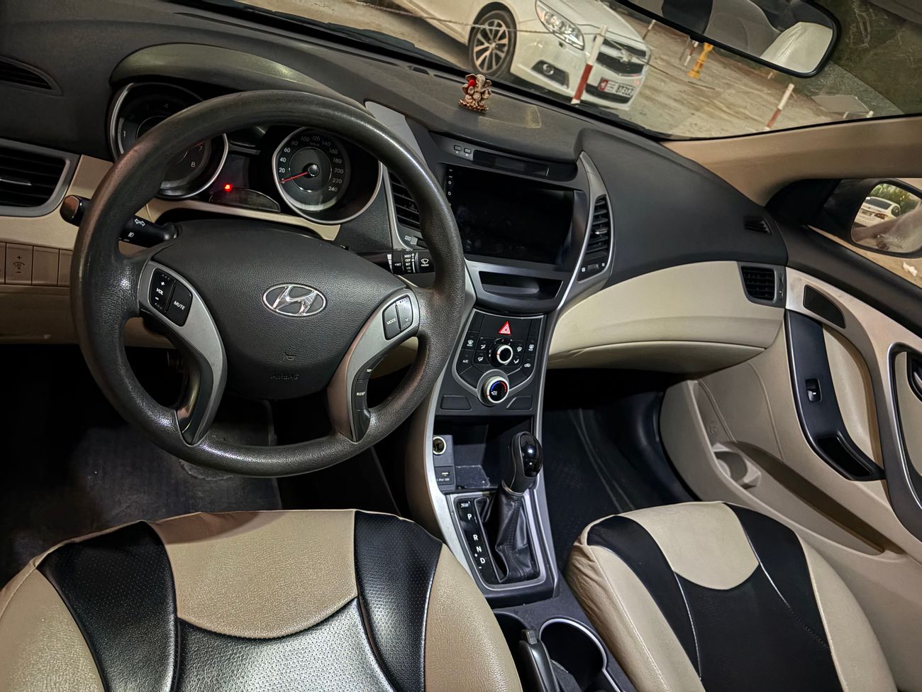 هيونداي إلانترا 1.6l